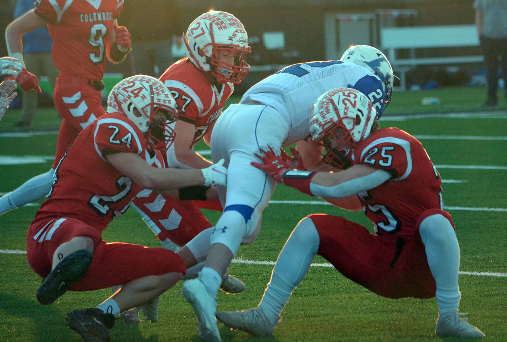 Columbus tackle 2.jpg